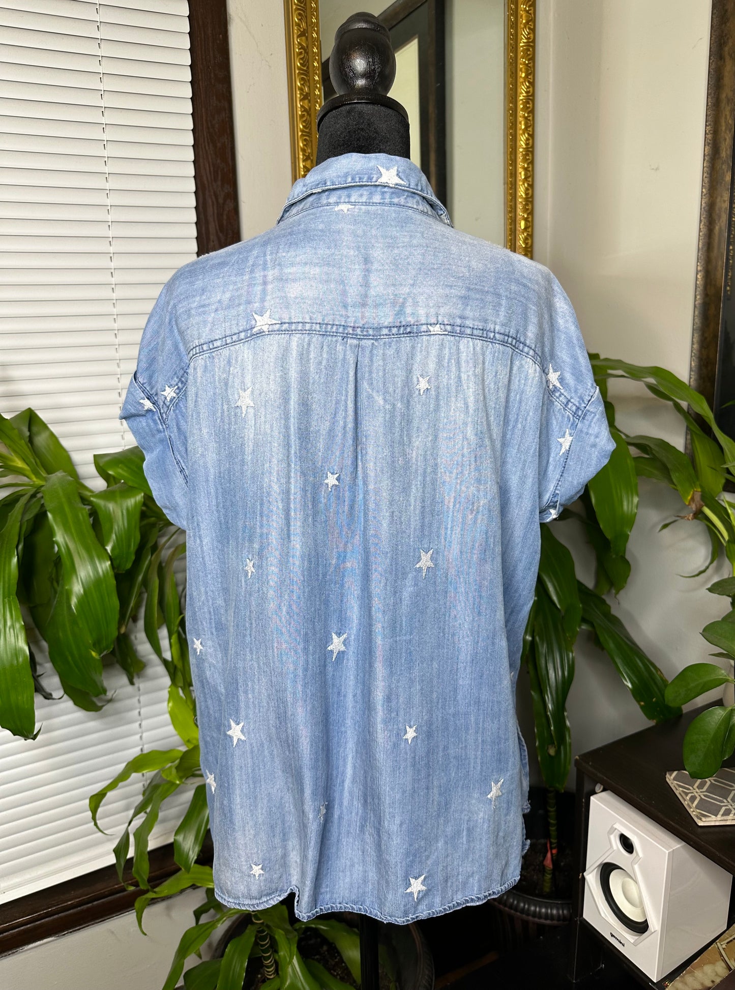 Distressed Star Denim Button Shirt